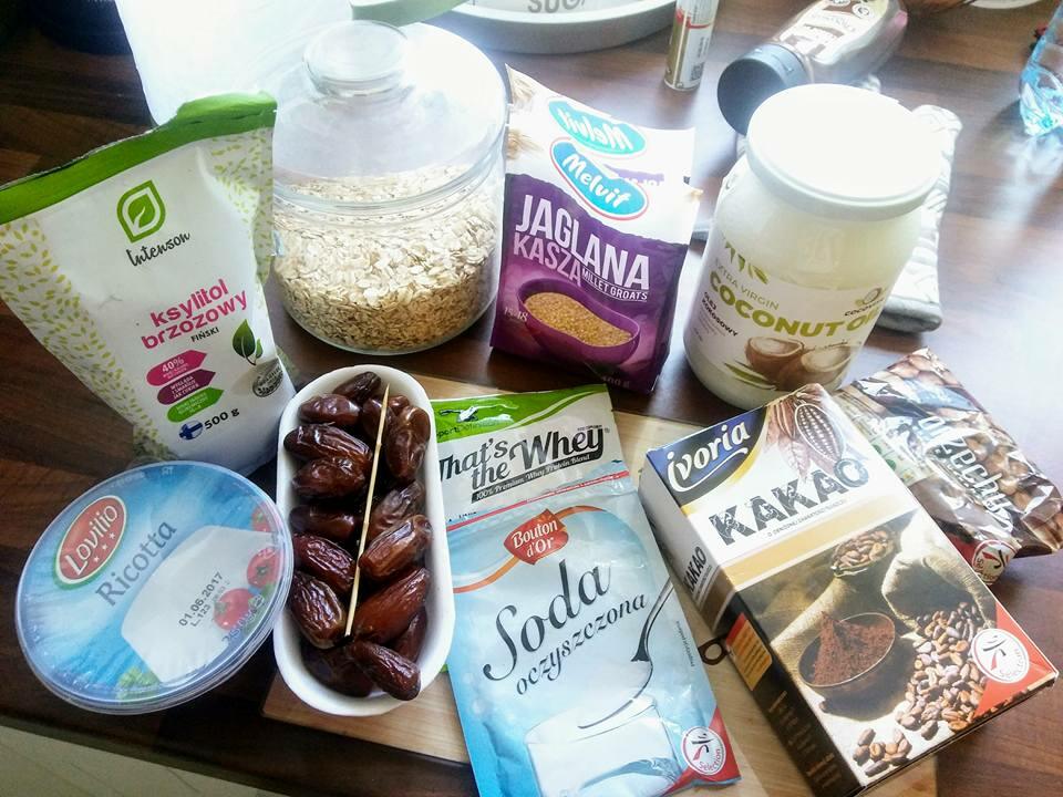 PRZEPIS: Pyszne daktylowe ciasteczka z masą LOW CARB