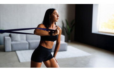 Plan treningowy na 30 dni dla osób zaawansowanych – wyzwanie: trening siłowy + cardio + mobility