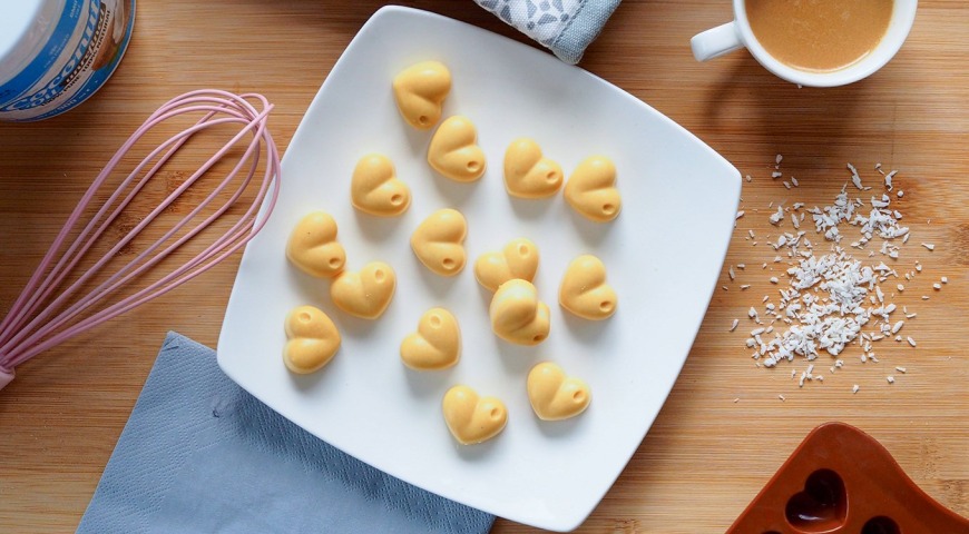 PRZEPIS: Czekoladki białkowo-tłuszczowe