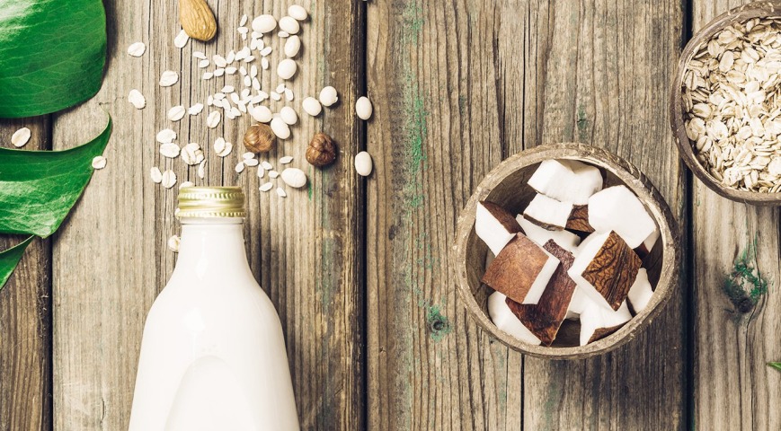 Czym są napoje roślinne i dlaczego warto je pić?