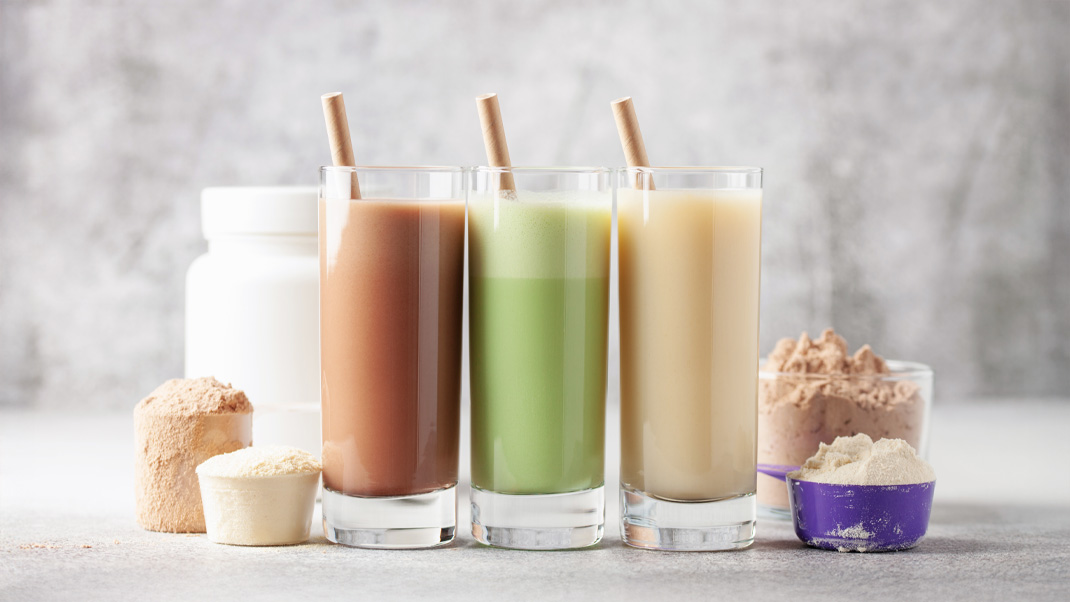 12 łatwych przepisów na pyszne koktajle białkowe