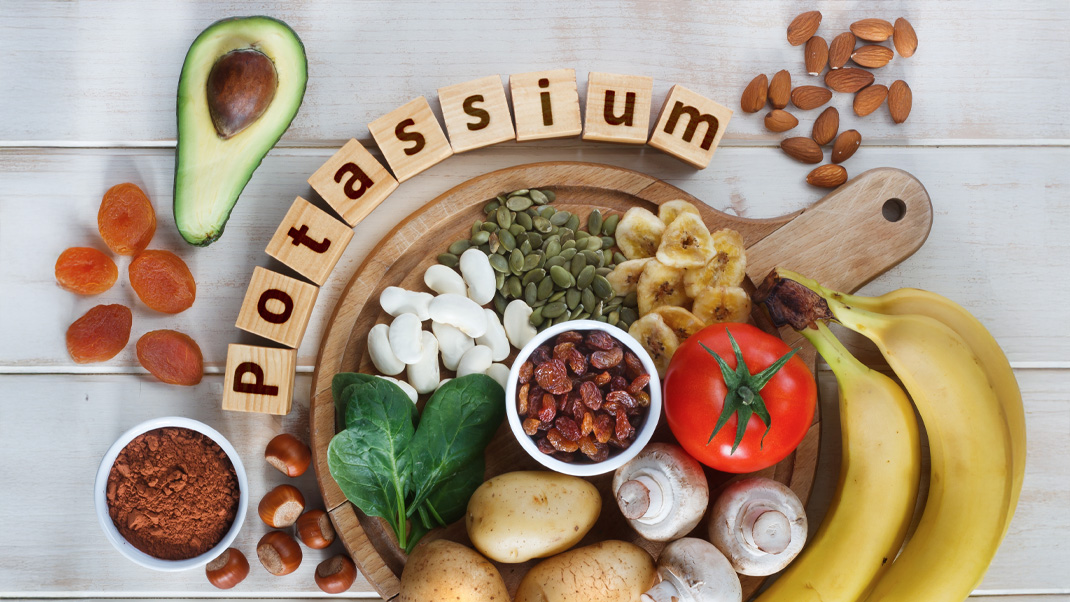 Potas – właściwości, rola w organizmie, zapotrzebowanie na potas