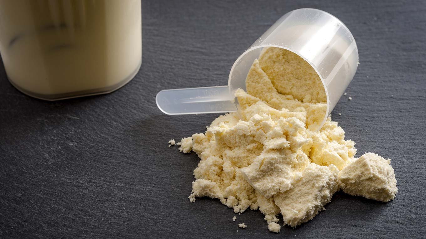 Suplementy, które przydadzą się podczas powrotu na siłownię